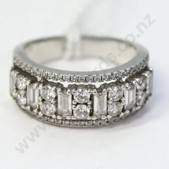 silver cz dress ring stamped 925
