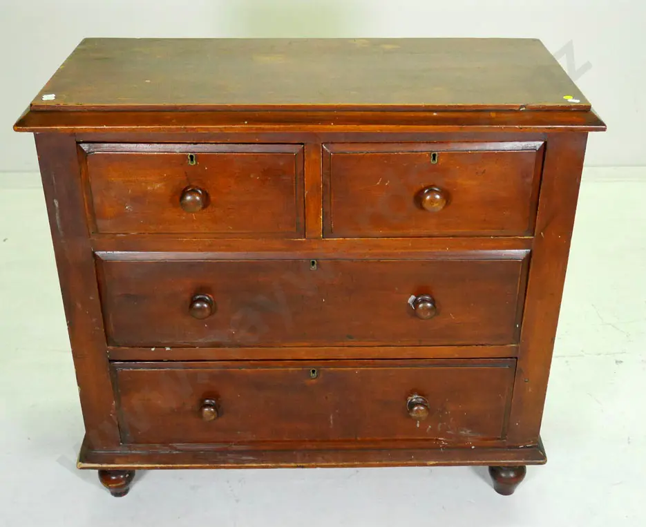 antique kauri 4-drawer chest with turned wood knobs, key escutcheons, no key H-820 W-880 D-390 Image 1++