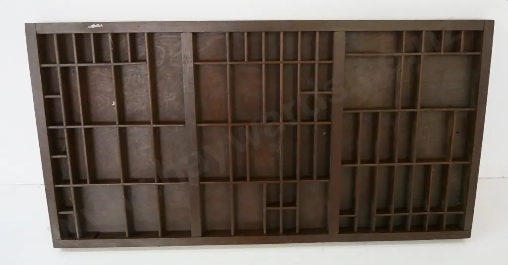 wooden printing type tray/drawer, handle has been removed L-830 W-400 Image 1++