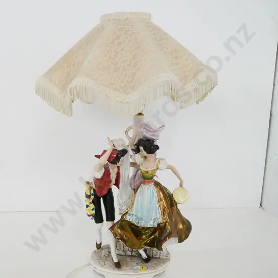 Italian porcelain dancing figures table lamp with fringed shade H-660