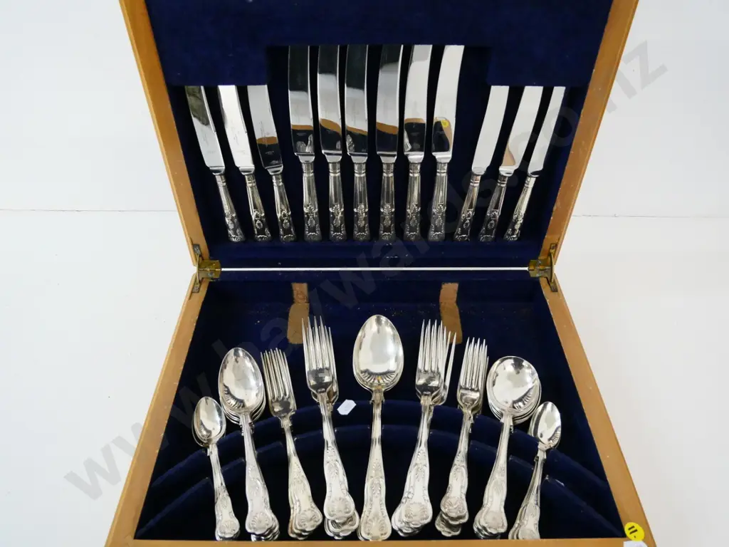 wooden canteen of plated William Page & Partners cutlery - 6 place w/ serving spoons, some fittings removed, scuffs Image 1++