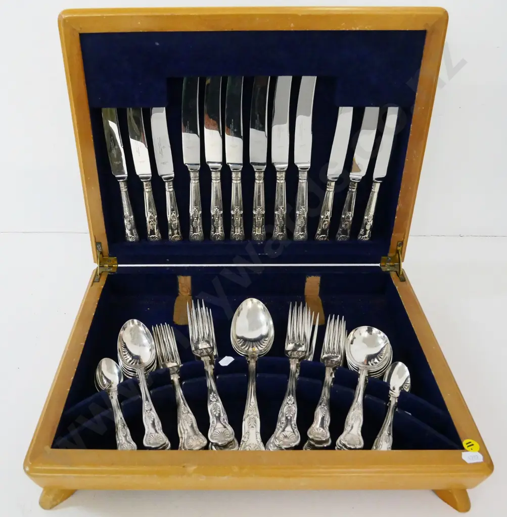 wooden canteen of plated William Page & Partners cutlery - 6 place w/ serving spoons, some fittings removed, scuffs Image 1++