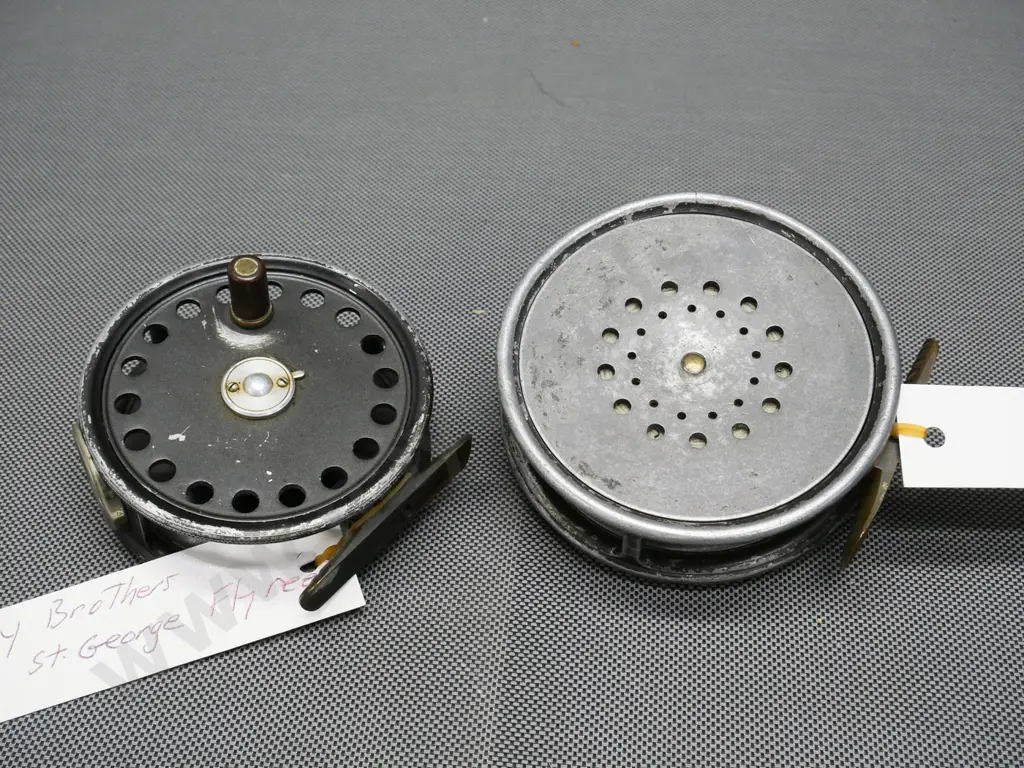 2 hardy Bros. fly fishing reels - 'St. George' (D-90) and 'The Perfect' (D-100) Image 1++