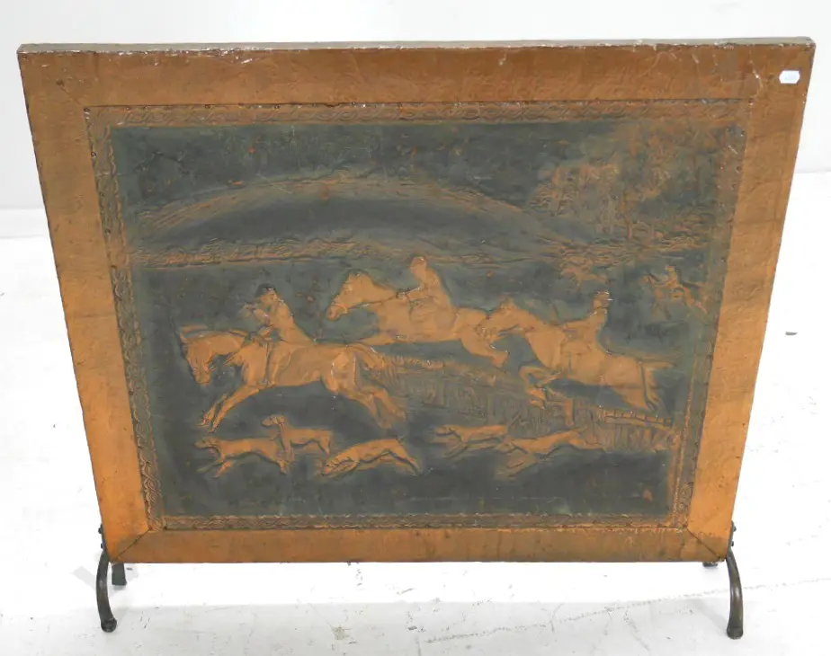 beaten copper fire screen - hunting scene Image 1++