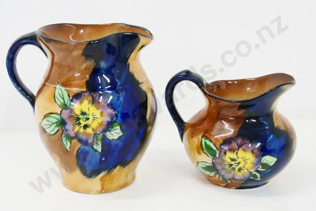 2 Tunstall Viola pattern jugs - taller is H-120 D-115 Image 1++