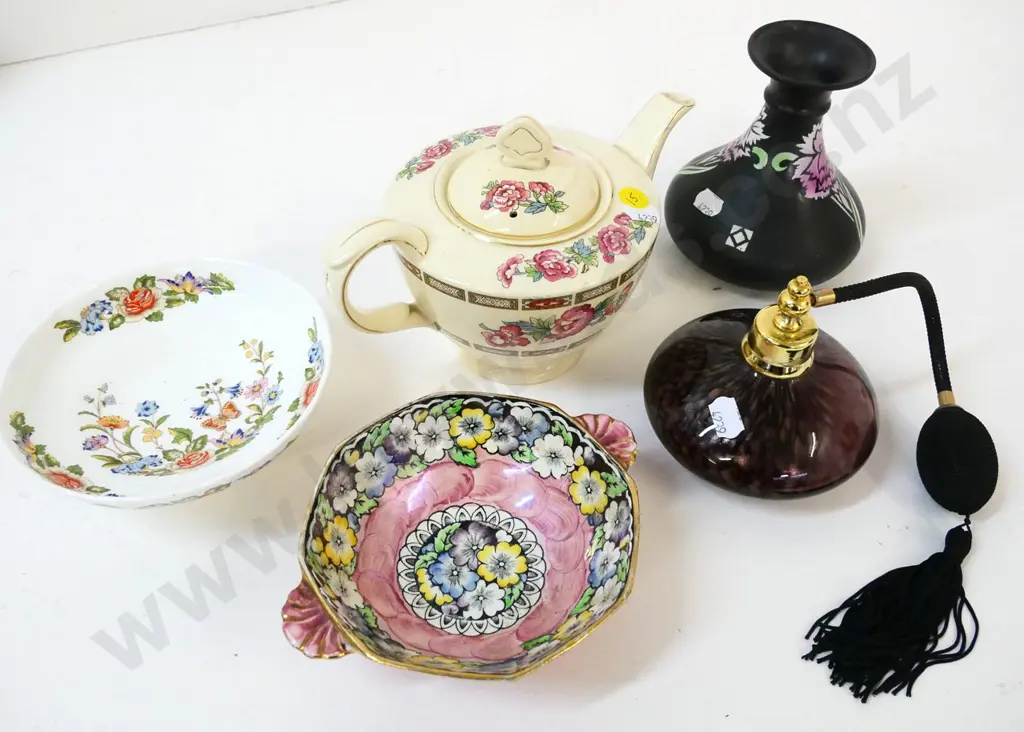 Shelley vase, Maling thumbprint dish, Aynsley Cottage Garden comport, New Hall teapot (hairline crack) & glass atomiser Image 1++