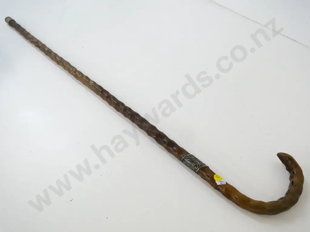 silver (plated? no marks) mounted briar walking stick Image 1++