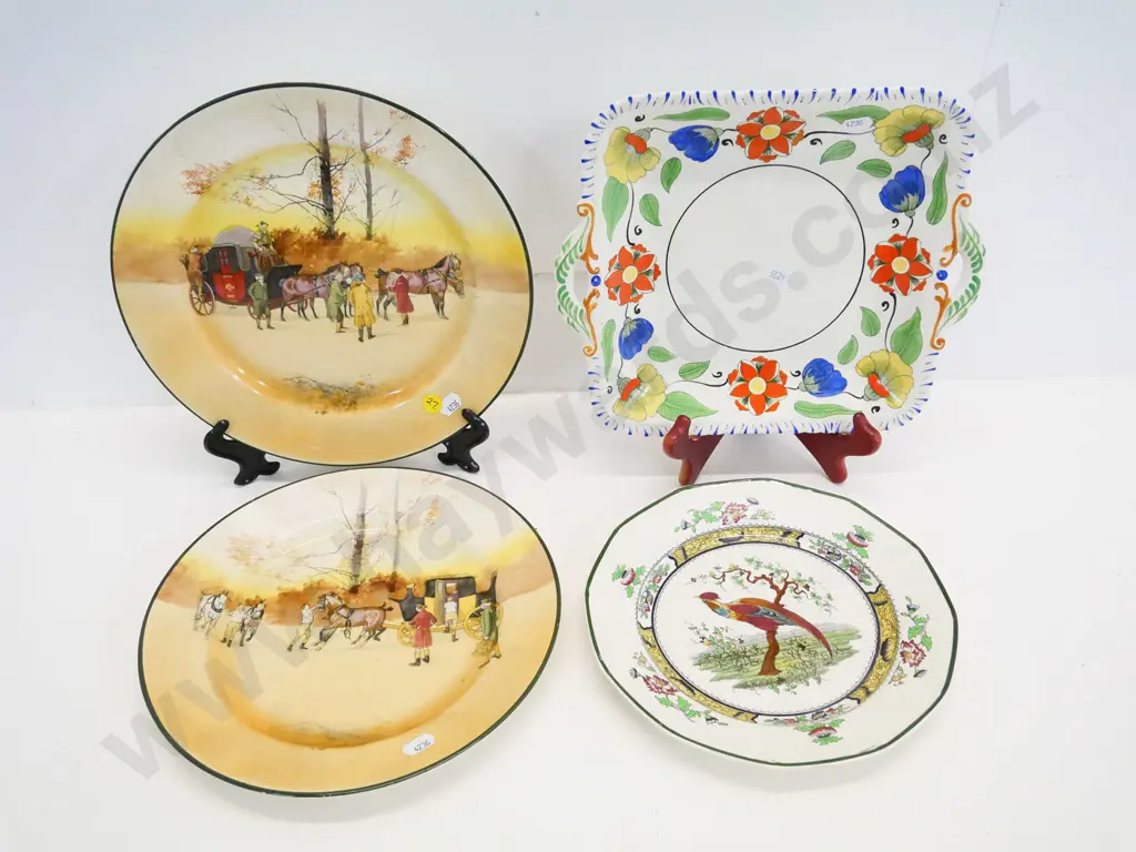 4 English china plates - 3 Royal Doulton (Coaching Days & Pekin) & a Masons handled serving dish. Largest plate D-260 Image 1++