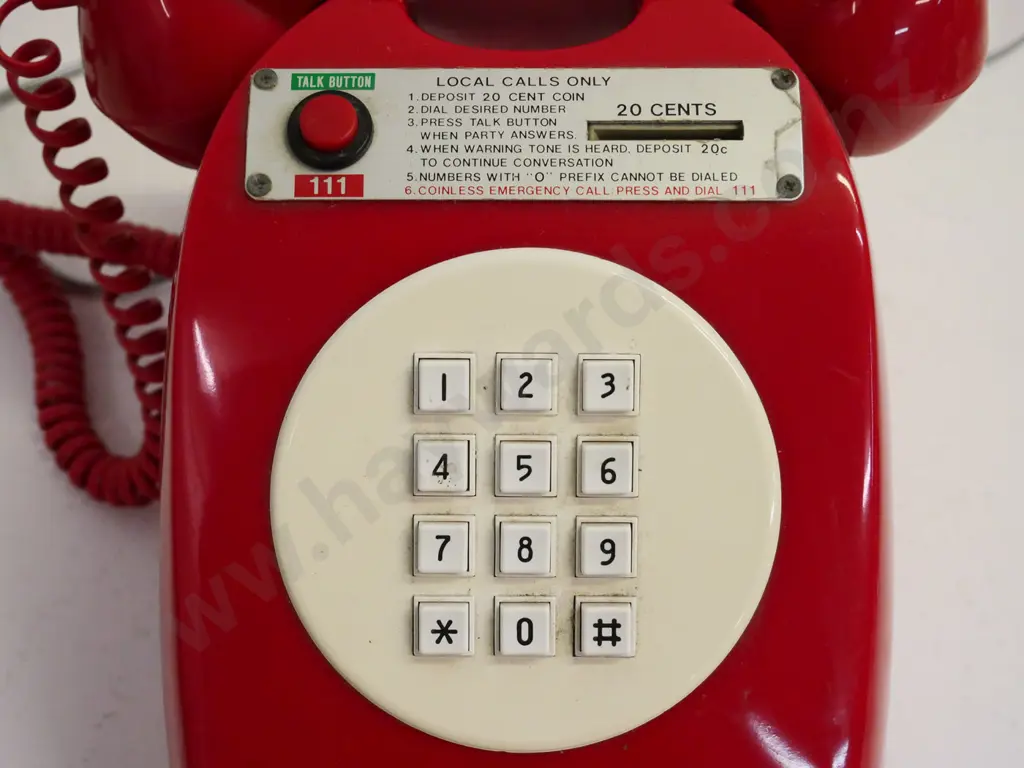 retro push-button red public coin-operated telephone, modern plug & cable H-210 W-230 D-230 Image 1++