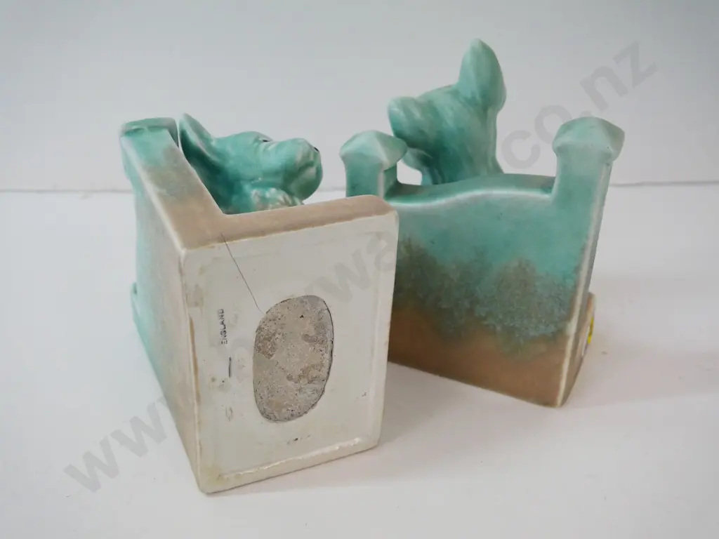 pair of English china Scottie dog book ends H150 W120 - under-glaze fault to ear of one, crack to base of other Image 1++