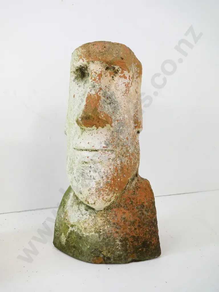 terracotta garden ornament - light finish, Easter Island Moai style head H-360 Image 1++