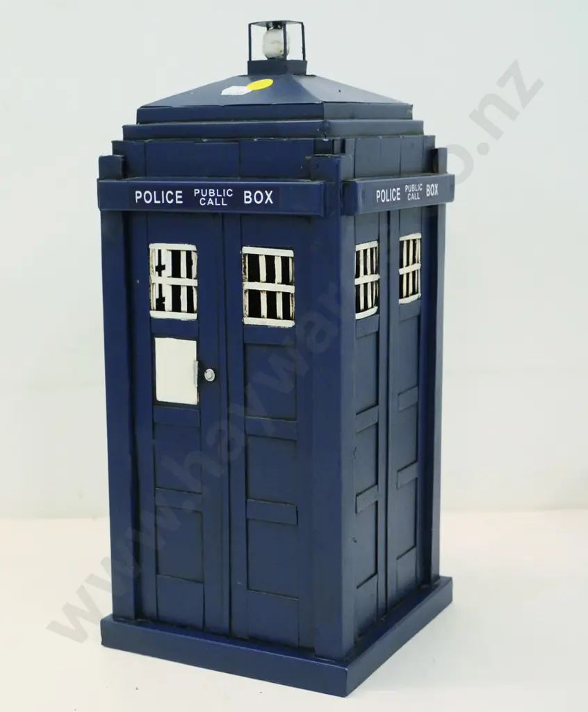 painted metal Doctor Who call box / tardis model H-350 W-150 D-150 Image 1++