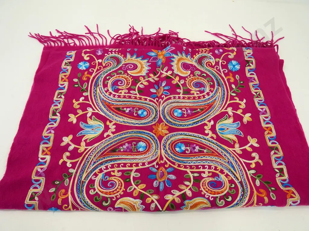 embroidered woolen shawl - multi-colour motif on magenta Image 1++