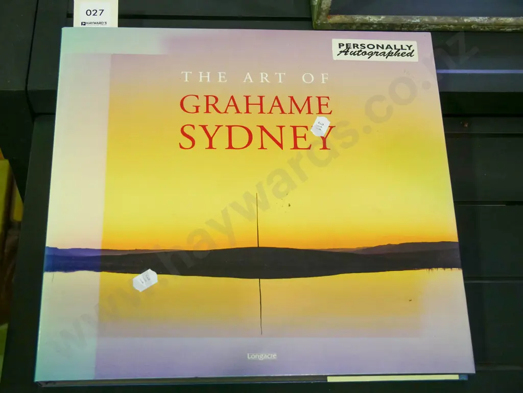 autographed coffee table book - Grahame Sydney Image 1++