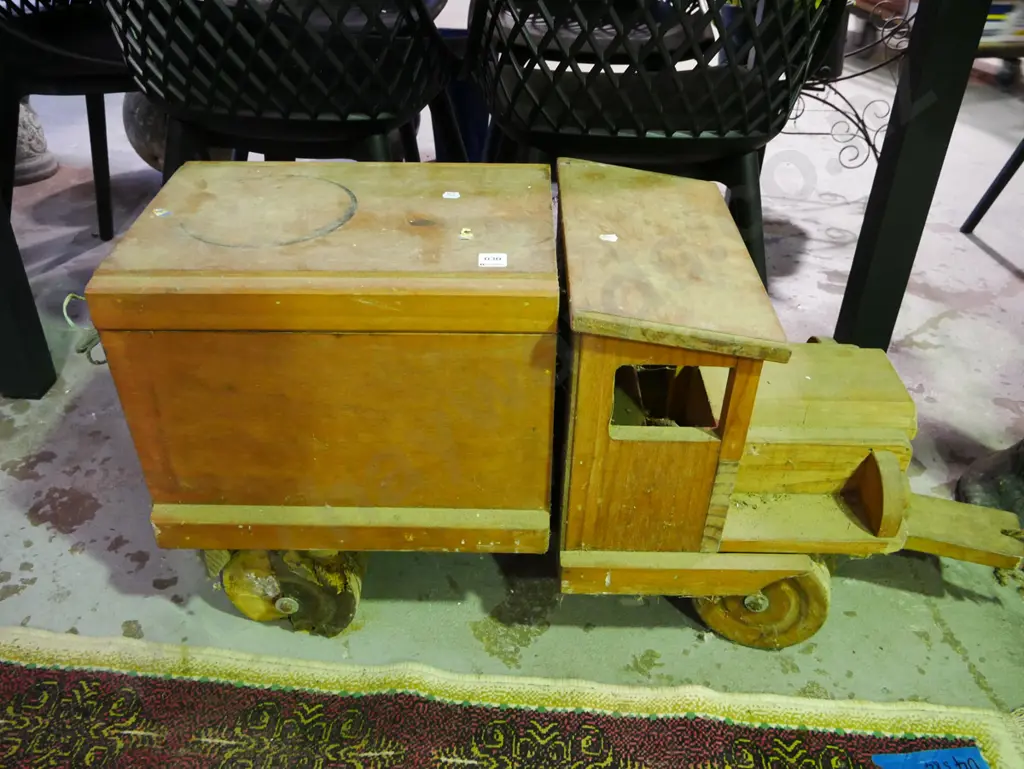 homemade child's ride on truck - some dry rot, needs attention  H-450 Image 1++