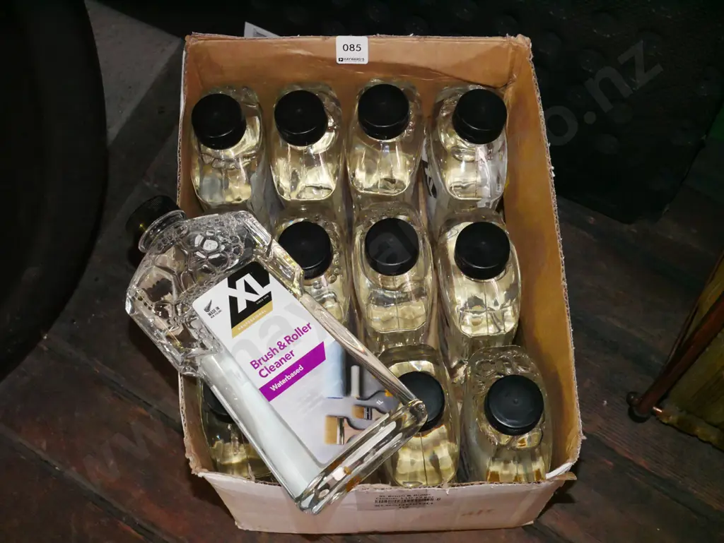 box of 12x 1L bottles water-based brush and roller cleaner Image 1++