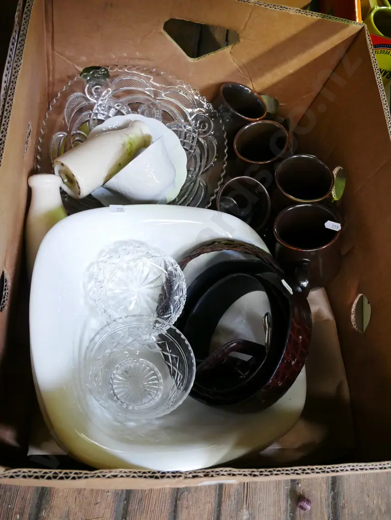 box; belt, coffee cups, glass bowls, vintage salt and pepper etc Image 1++