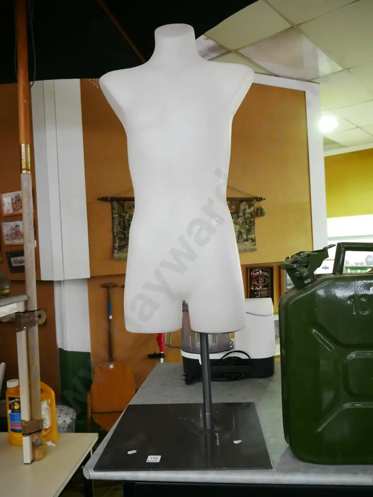 plastic shop mannequin torso on stand H-900 Image 1++