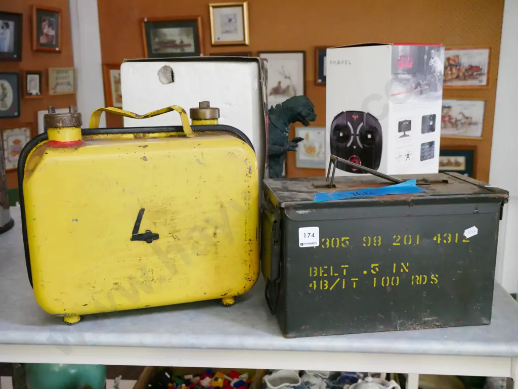 ammunition tin, petrol tin Image 1++