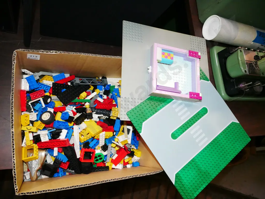 box; Lego pieces Image 1++