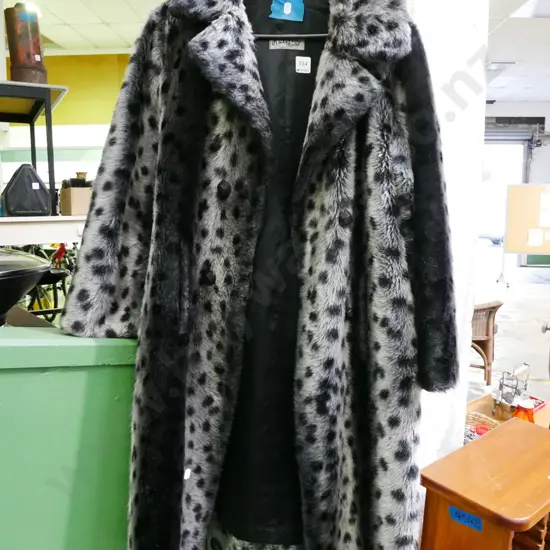 NZ made faux fur ladies jacket