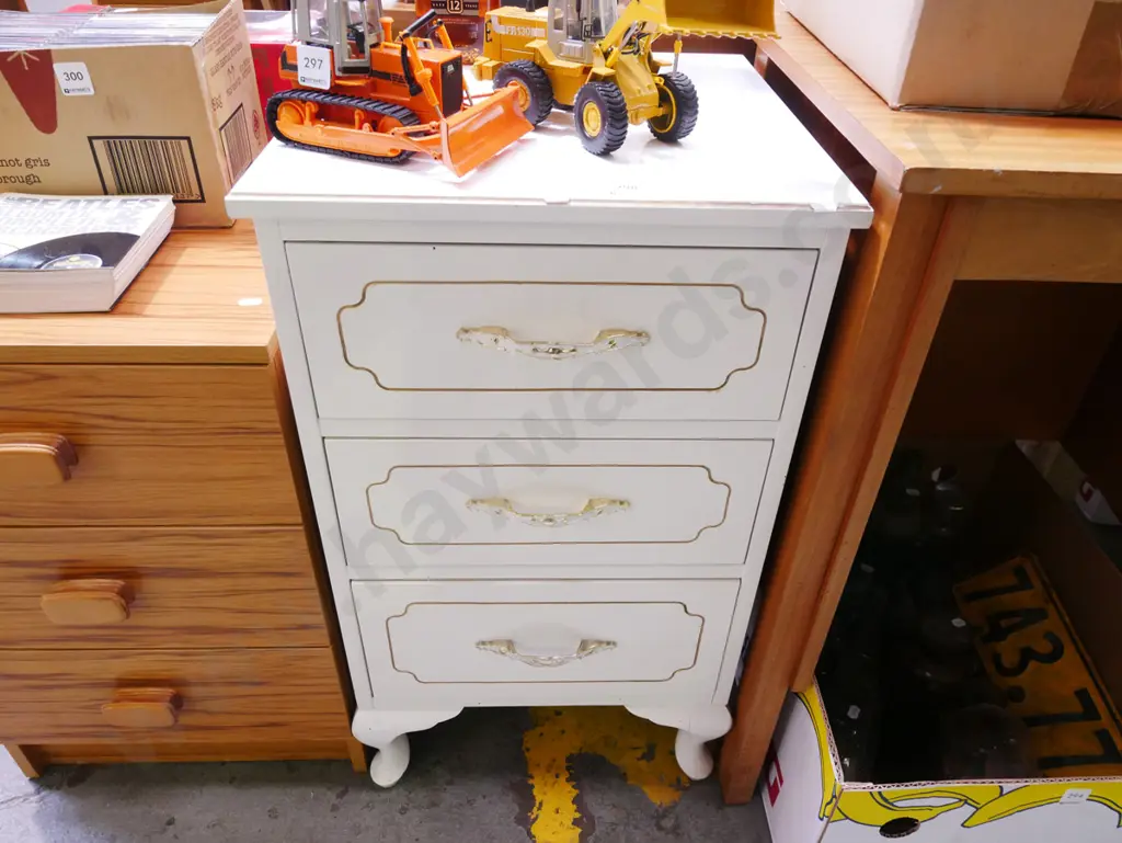 mdf white painted cab leg bedside cabinet Image 1++