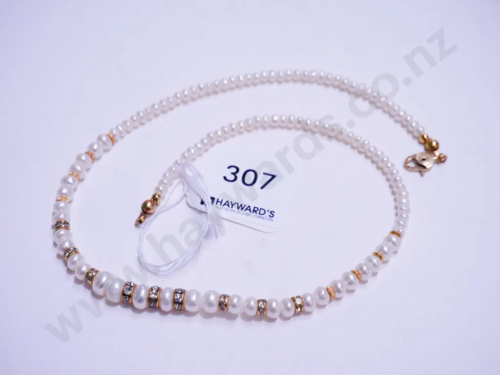 pearl? necklace Image 1++