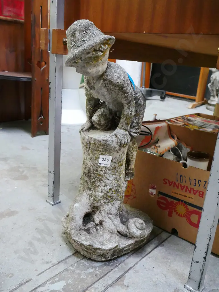 concrete garden ornament - boy on tree stump H-500 Image 1++