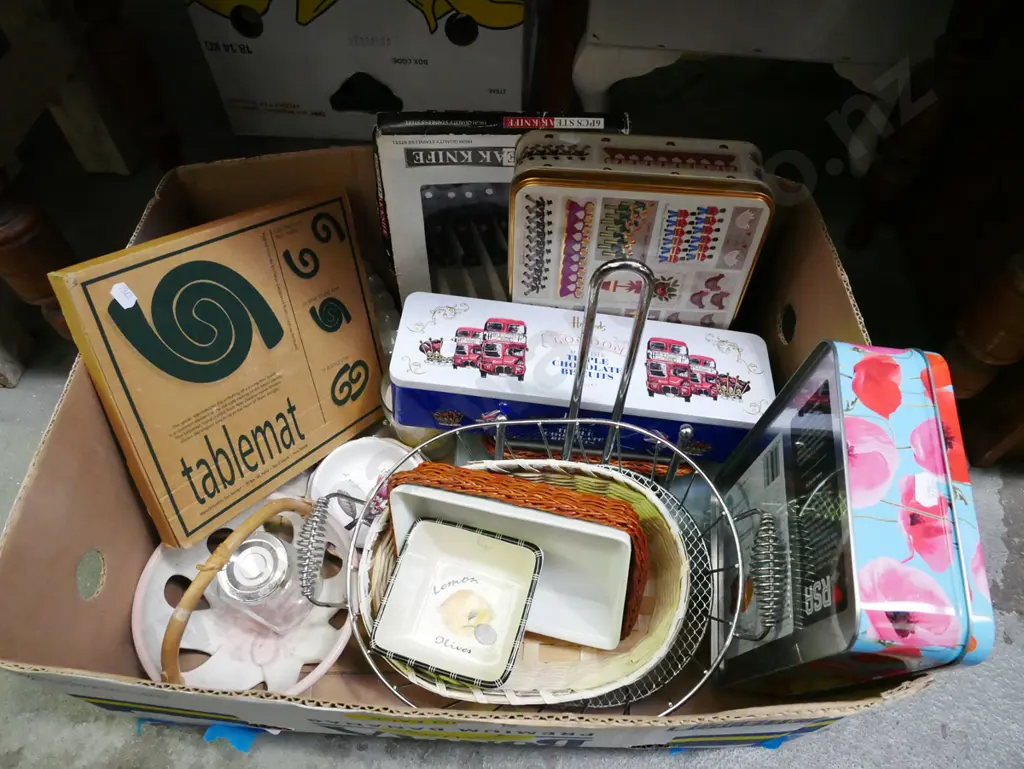 box; biscuit tins, wire baskets, trays, tablemat etc Image 1++