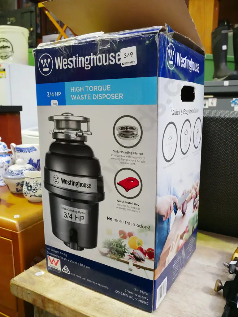 as-new Westinghouse waste disposal unit Image 1++