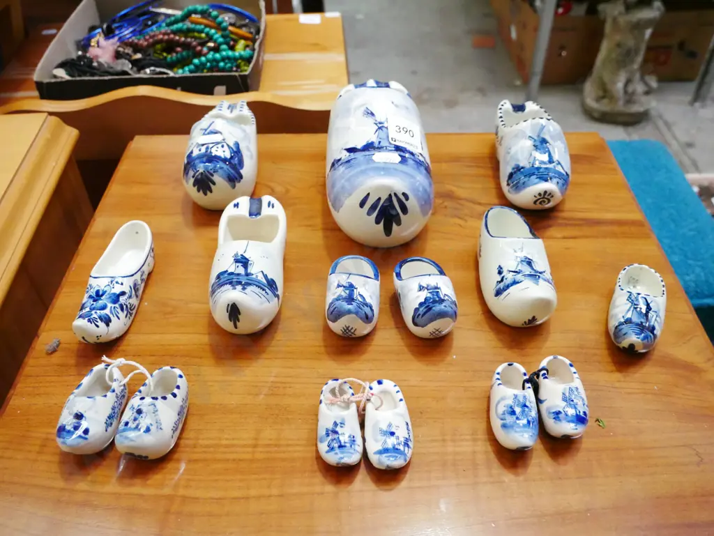 assorted Delft clogs Image 1++