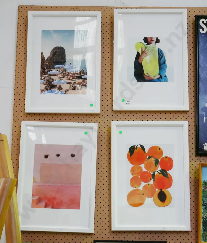 2x framed photo prints, 2x other prints - green dots Image 1++