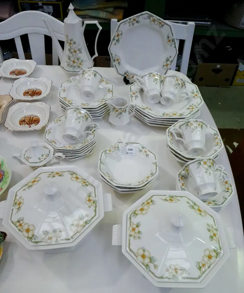 large assortment of Nikko dinner items; paltes, bowls, lidded vege etc Image 1++