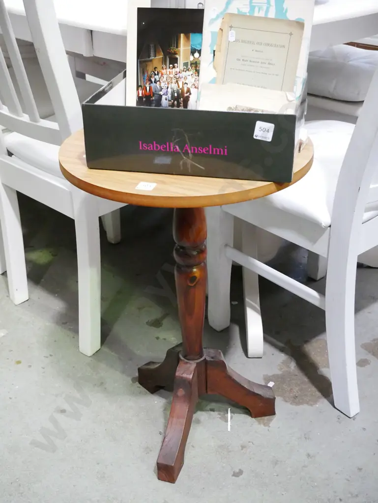 mahogany based mdf faux wood veneer top wine table Image 1++