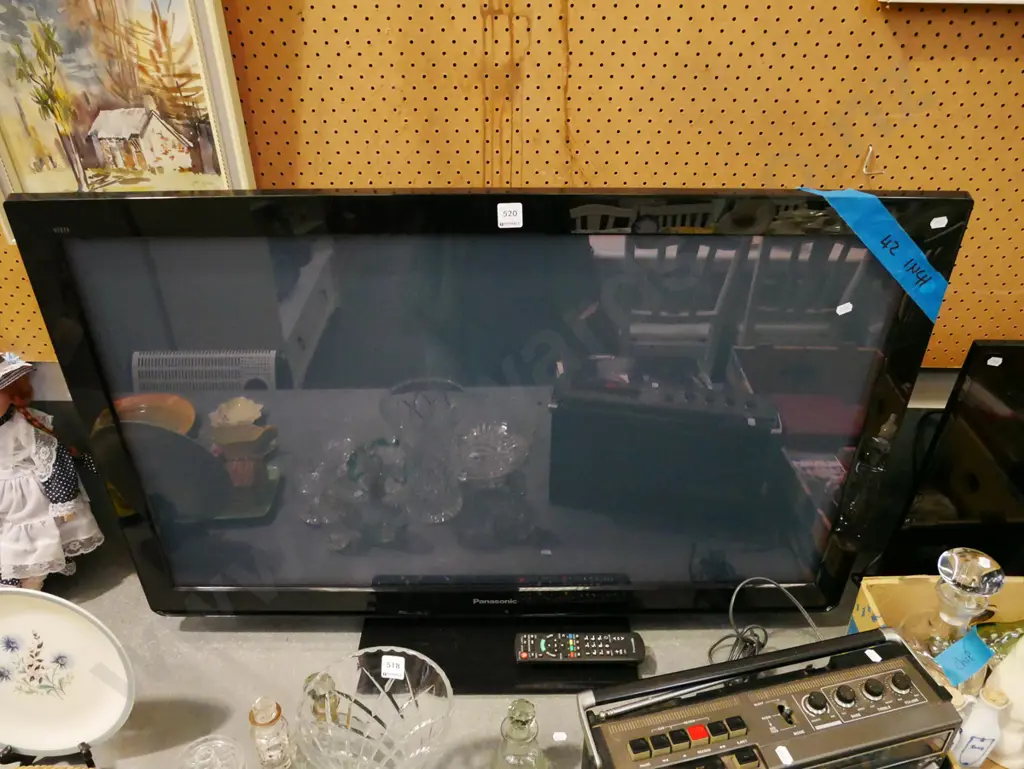 Panasonic Viera 40" TV Image 1++