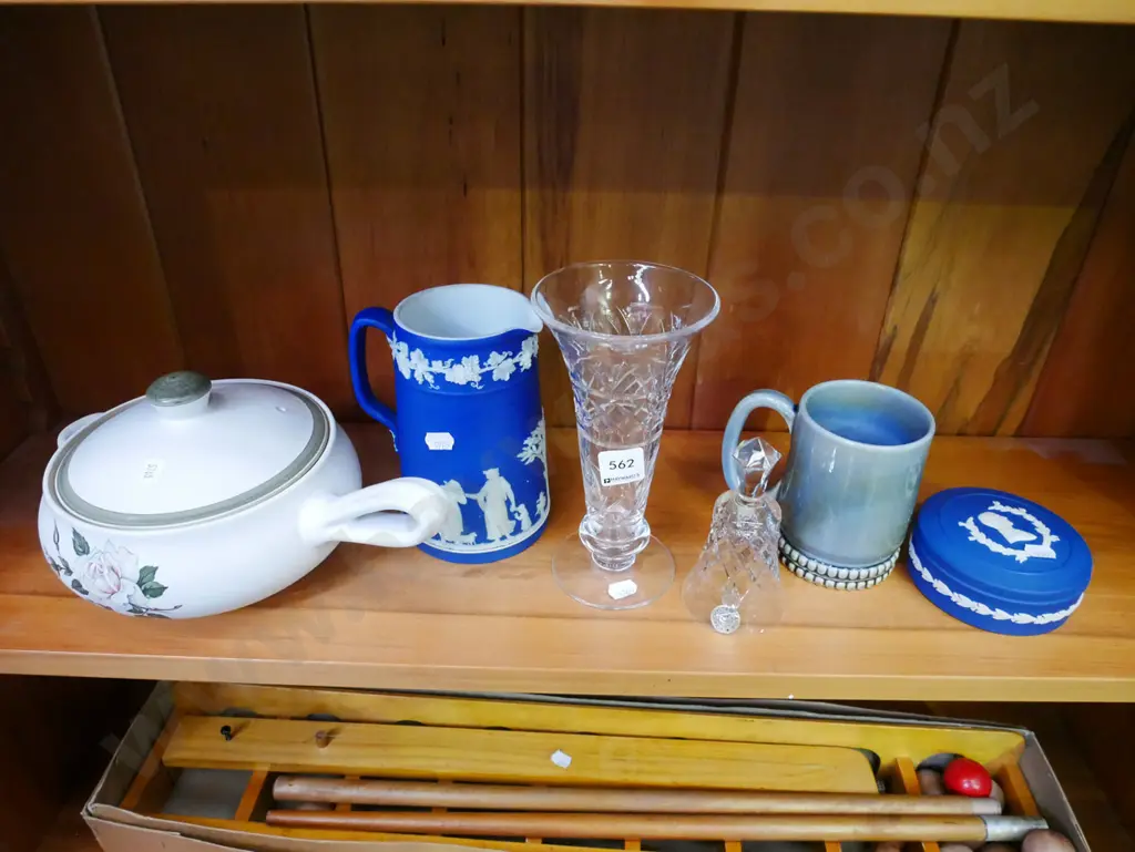 Denby casserole, Wade coffee cup, crystal vase etc Image 1++