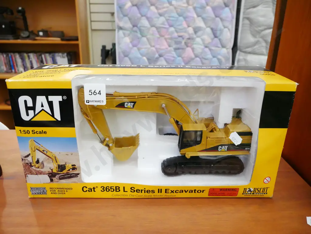 diecast 1:50 scale of Cat 365BL excavator Image 1++