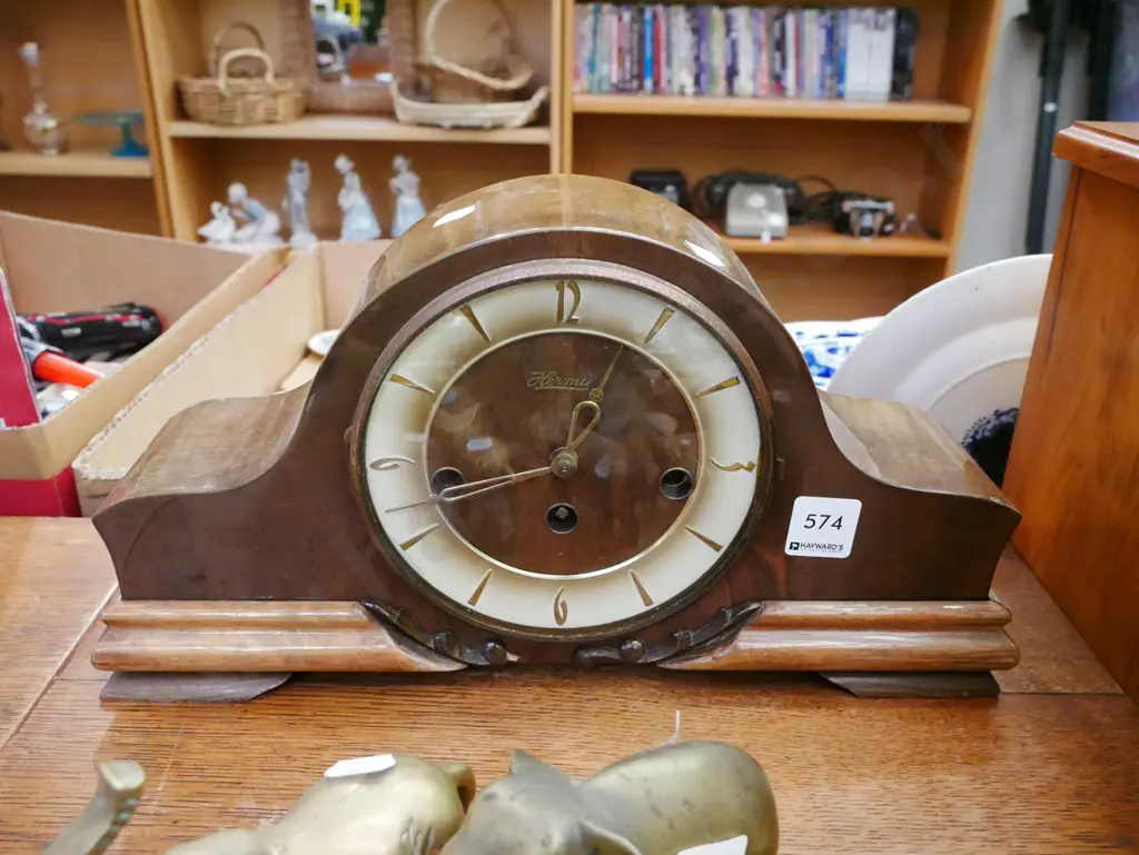 Hermle wood cased mantle clock Image 1++