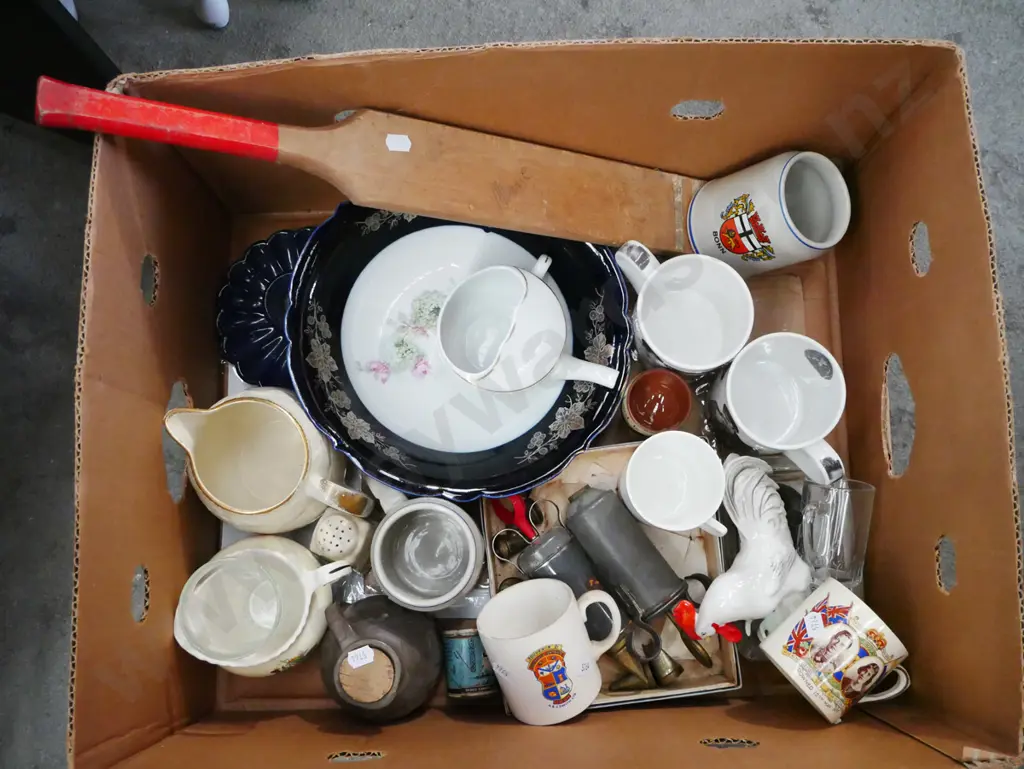 box; cups, bowls, invalid's cup, miniature cricket bat etc Image 1++
