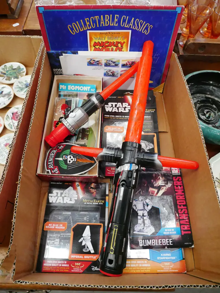Star Wars items, first day covers etc Image 1++