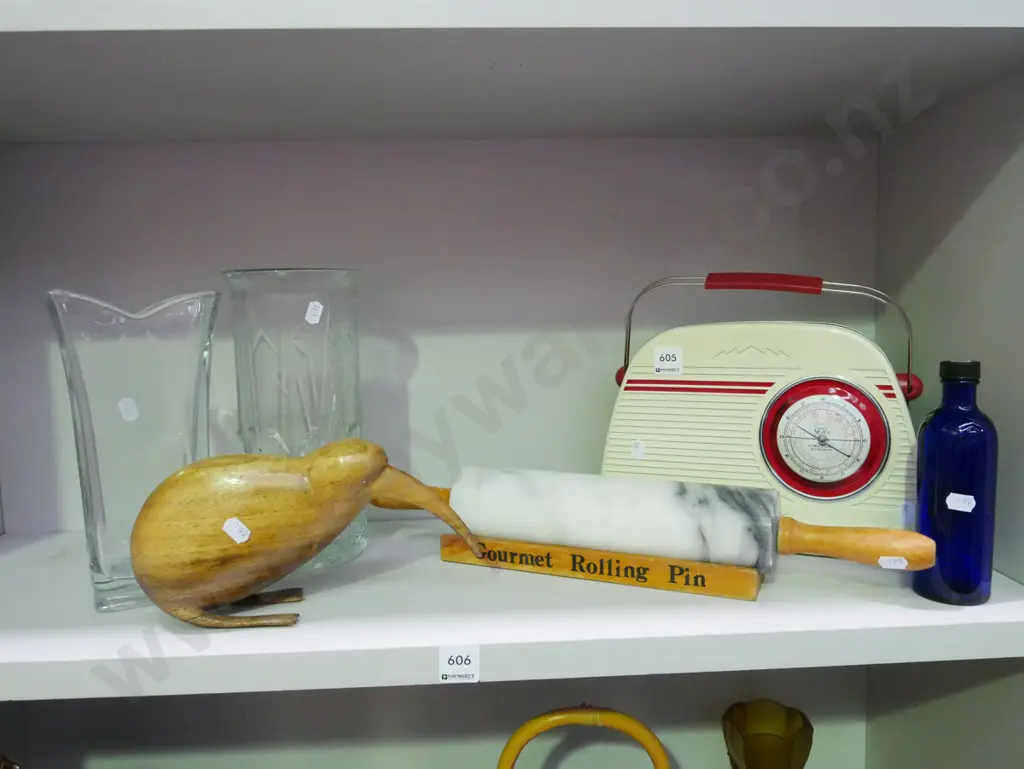 marble rolling pin, kiwi figurine etc Image 1++
