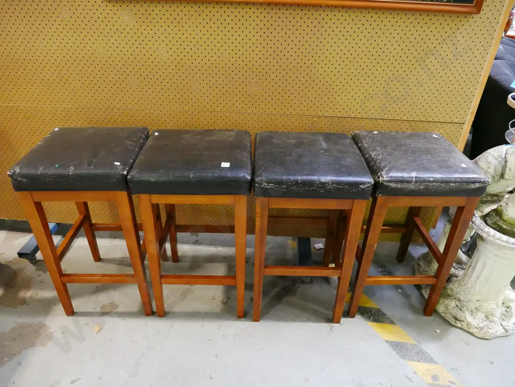 4x rimu and vinyl topped stools Image 1++