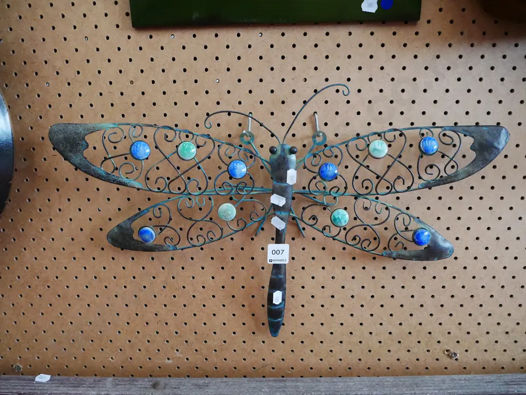 wrought metal garden wall art - dragonfly Image 1++