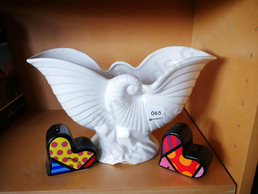 Crown Lynn nautilus vase - large chip to base, 2x Britto salt and pepper shakers Image 1++