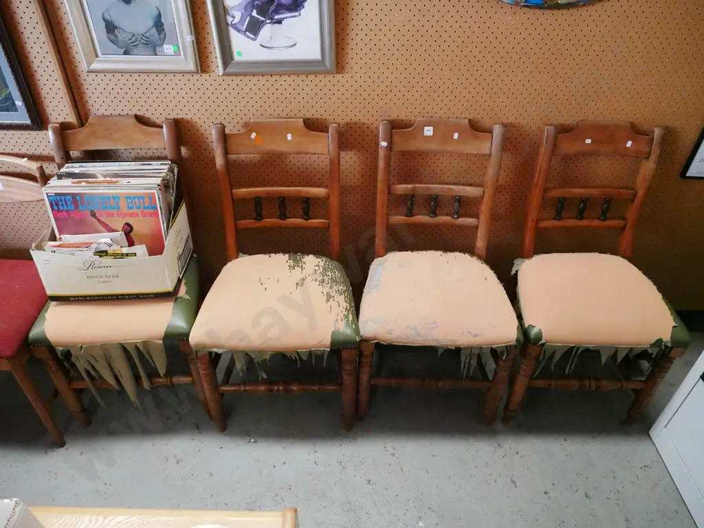 4x mahogany antique turned leg chairs - need reupholstering Image 1++