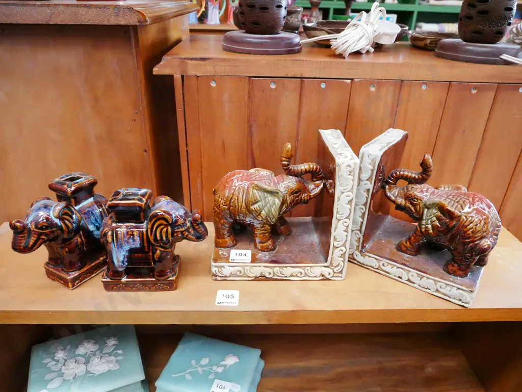 elephant themed bookends, 2x candlesticks Image 1++
