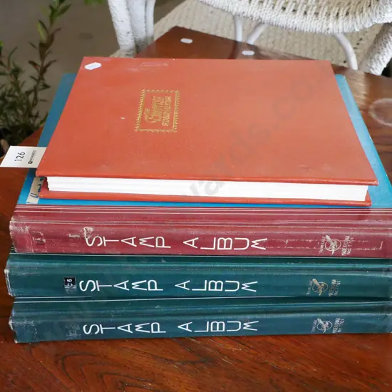4x stamp albums 