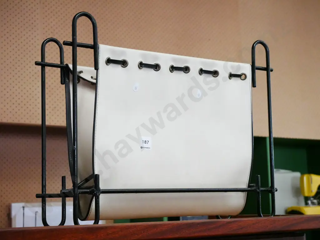 metal and vinyl retro magazine rack Image 1++