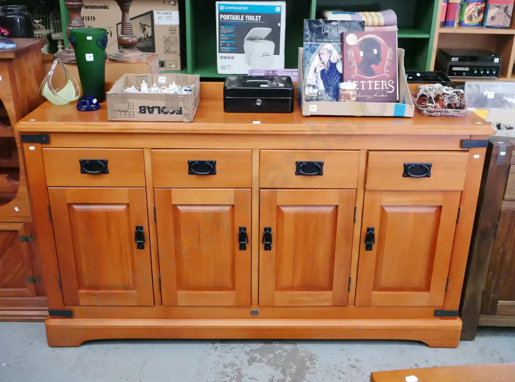 rimu 4 door 4 drawer sideboard H-900 W-1620 D-370 Image 1++
