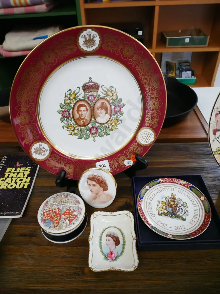 royal memorabilia Image 1++